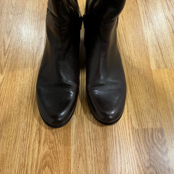 Tory Burch Jess Women’s Brown Leather Riding Boots Size 7M - Picture 8 of 9